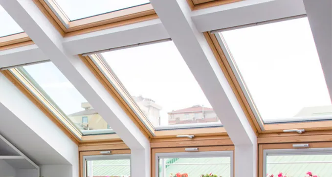 instalar claraboyas en la cubierta,