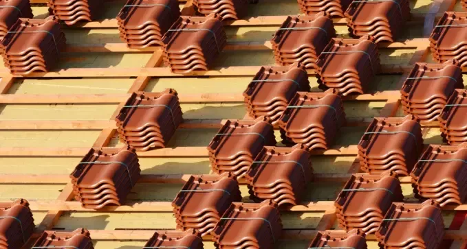 Colocar tejados de tejas en Pedrafita do Cebreiro