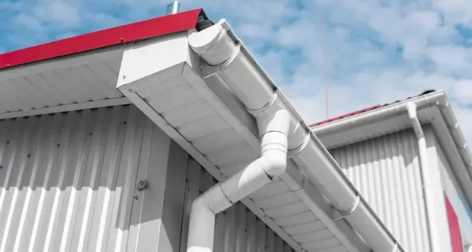 instalar canalones y bajantes de agua a precio económico en Viveiro, Lugo