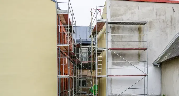 remodelar fachadas a precio económico en Villalba, Lugo